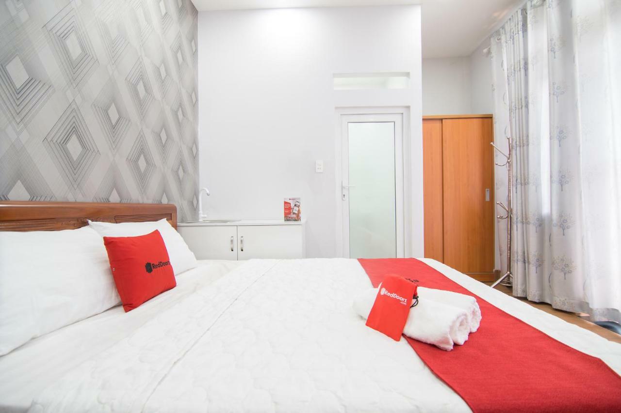 Reddoorz Plus @ Huynh Tan Phat Ho Şi Min Dış mekan fotoğraf
