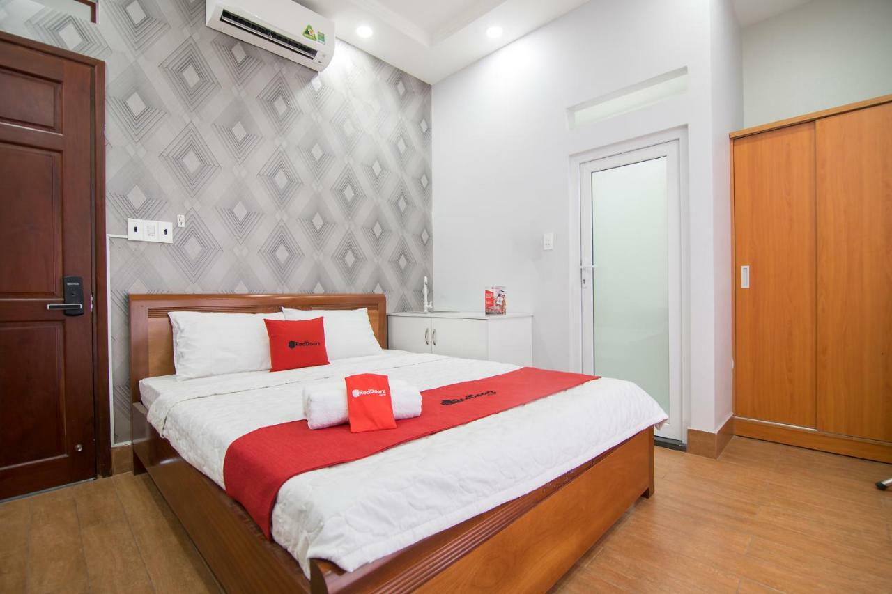Reddoorz Plus @ Huynh Tan Phat Ho Şi Min Dış mekan fotoğraf